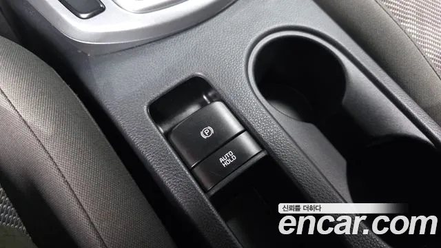 Kia Seltos — Фото автомобиля 19