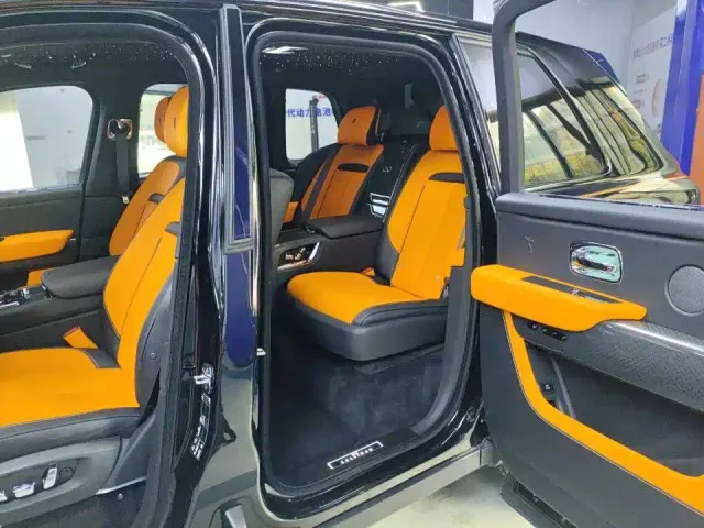 Rolls-Royce Cullinan — Фото автомобиля 7