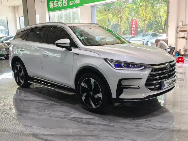BYD Tang — Фото автомобиля 3