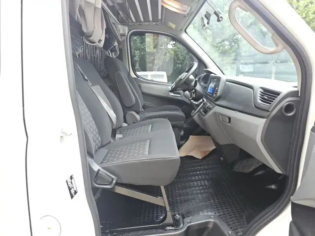 Maxus Xintu V80 — Фото автомобиля 8