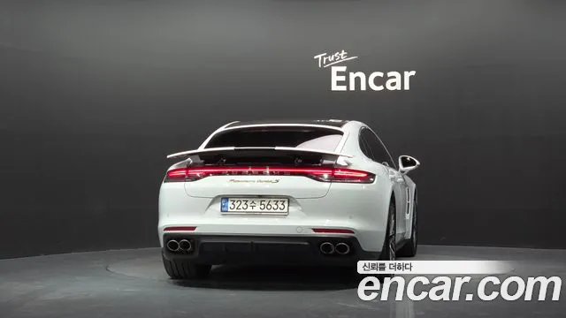 Porsche Panamera — Фото автомобиля 4