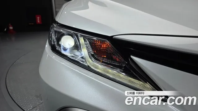 Toyota Camry — Фото автомобиля 19