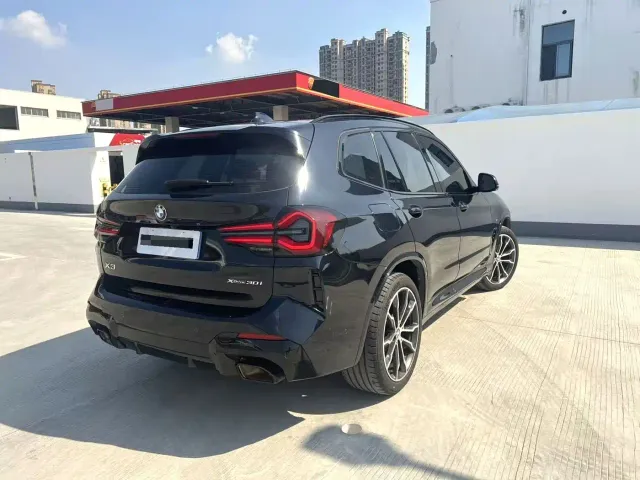 BMW X3 — Фото автомобиля 14