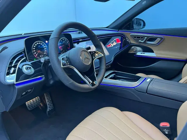 Mercedes-Benz E-Class — Фото автомобиля 5