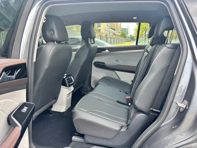 Volkswagen ID.6 X 2022 Smart Long Range — Фото автомобиля 5