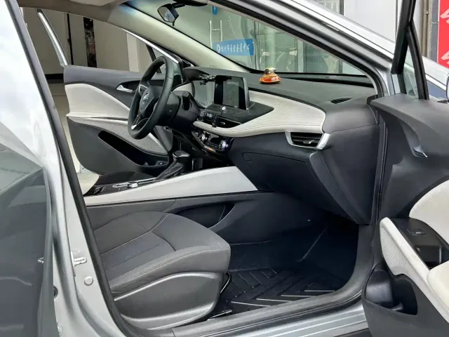 Buick Velite 6 — Фото автомобиля 7
