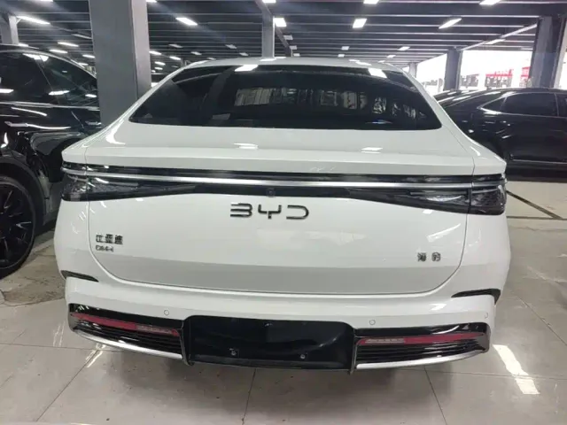 BYD Seal — Фото автомобиля 5
