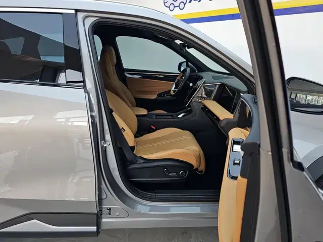 Geely Galaxy L7 — Фото автомобиля 8
