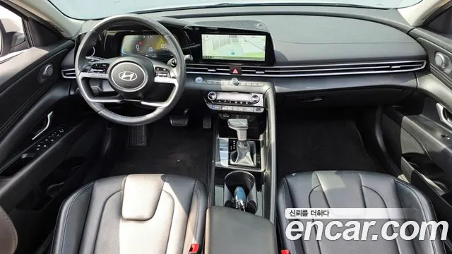 Hyundai AVANTE Новый Avante (CN7) 1.6 LPi (Для проката) — Фото автомобиля 7