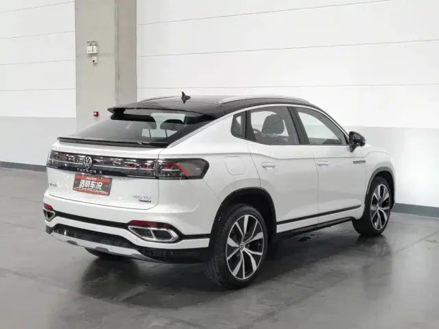 Volkswagen Tayron X — Фото автомобиля 2