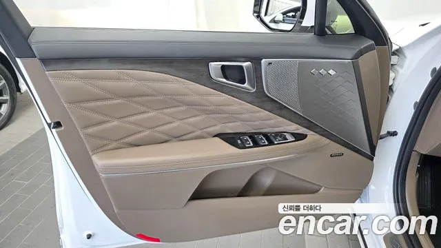 Kia K8 Hybrid — Фото автомобиля 13