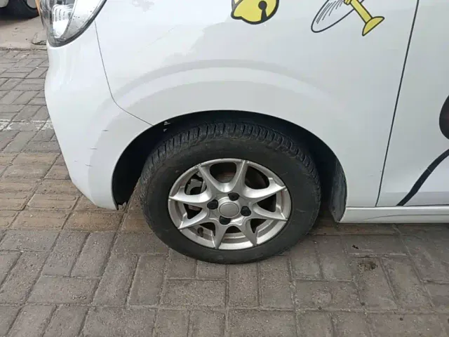 Roewe Clever — Фото автомобиля 22