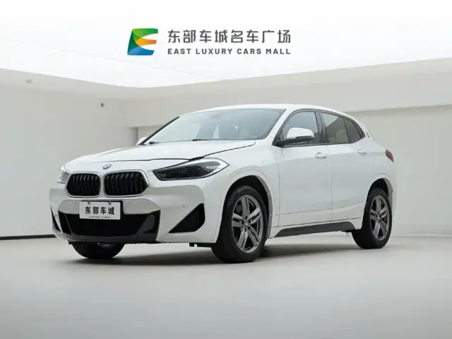 Фотография автомобиля — BMW X2