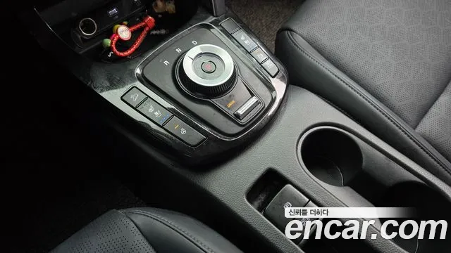 Kia Seltos — Фото автомобиля 12