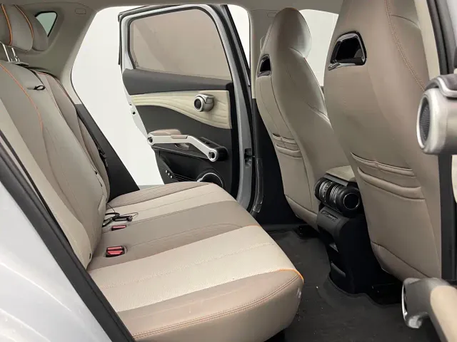 BYD Yuan PLUS — Фото автомобиля 21