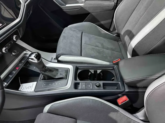 Audi Q3 — Фото автомобиля 18