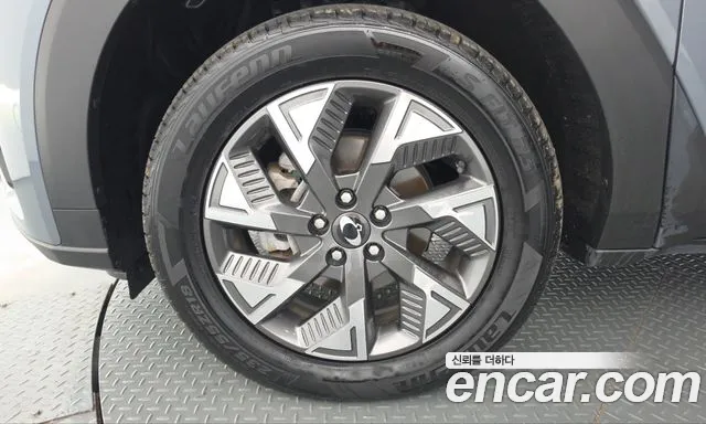 KGM Torres EVX — Фото автомобиля 5