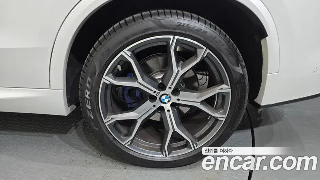 BMW X5 — Фото автомобиля 21
