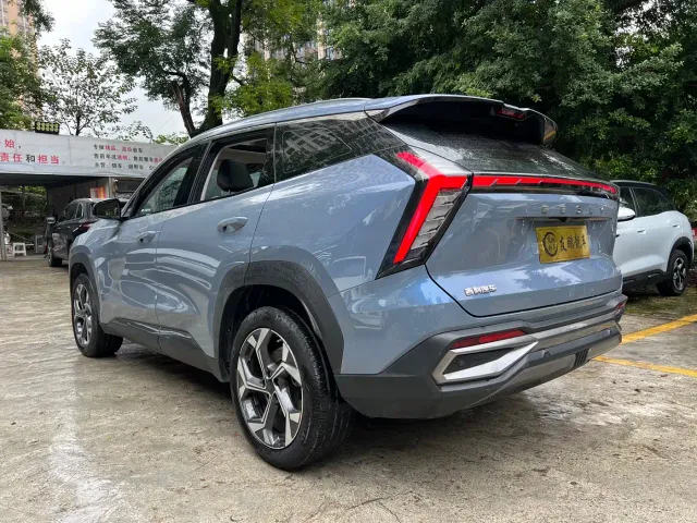 Geely Boyue L — Фото автомобиля 18