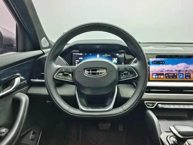 Geely Xingyue L — Фото автомобиля 10