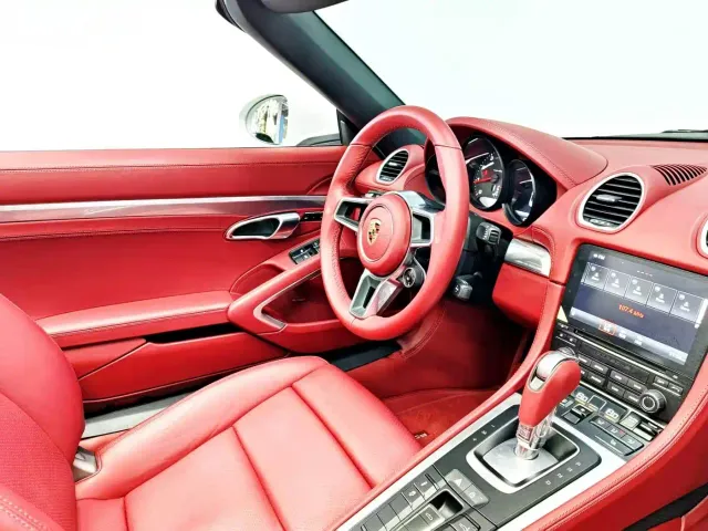 Porsche 718 — Фото автомобиля 11