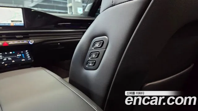 Hyundai Grandeur GN7 — Фото автомобиля 19