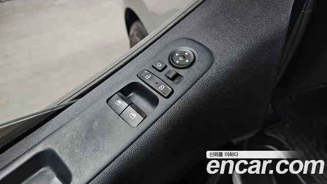 Hyundai Staria — Фото автомобиля 28
