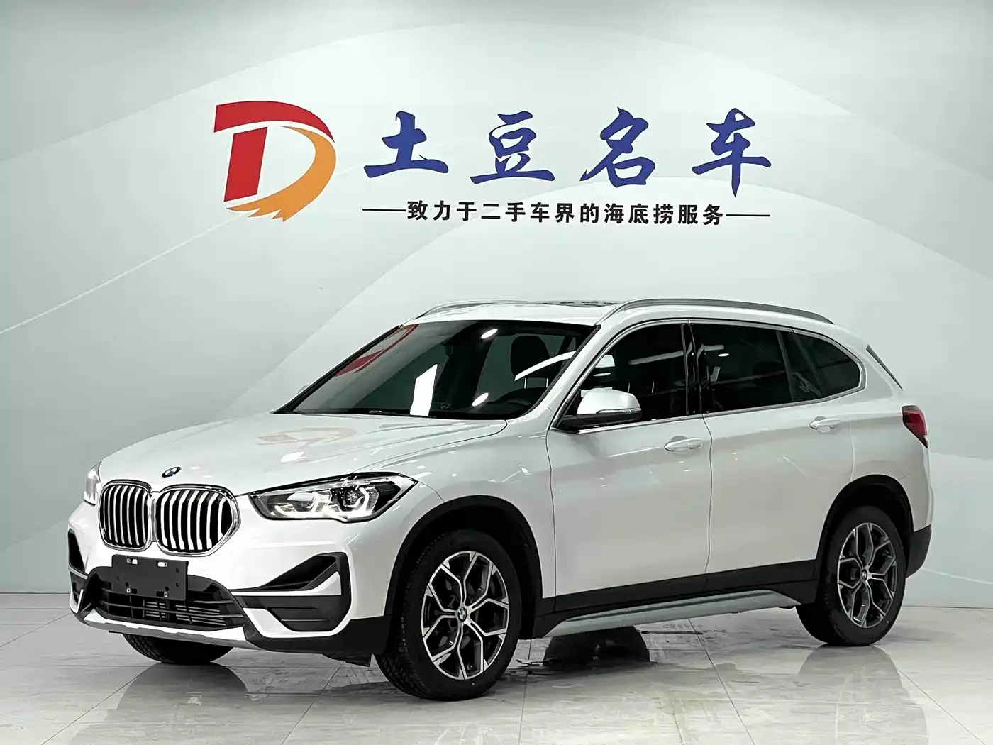 Фотография автомобиля — BMW BMW X1