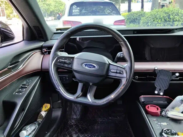 Ford Mondeo — Фото автомобиля 2