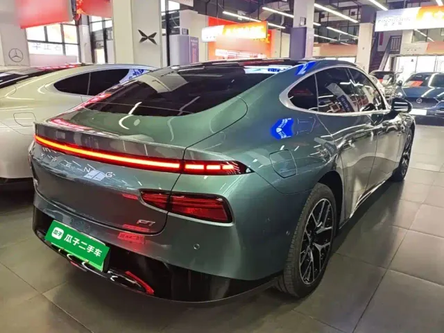 Xpeng P7 — Фото автомобиля 6