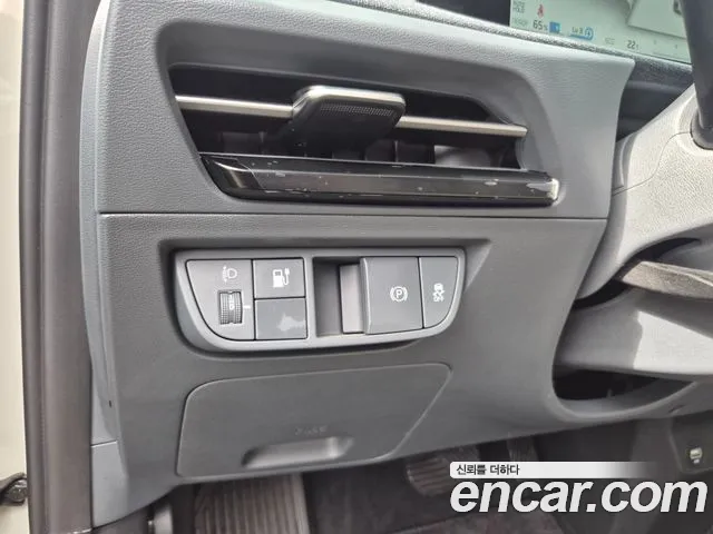 Kia EV6 — Фото автомобиля 12