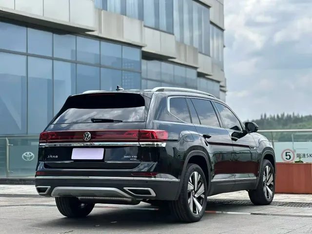 Volkswagen Teramont — Фото автомобиля 3