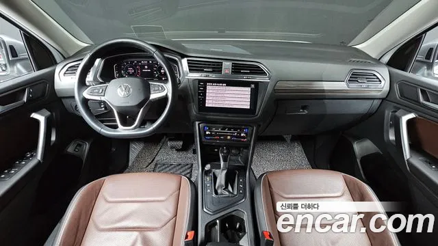 Volkswagen Tiguan — Фото автомобиля 7