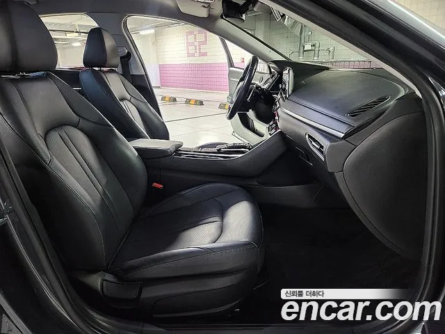 Hyundai Sonata — Фото автомобиля 11