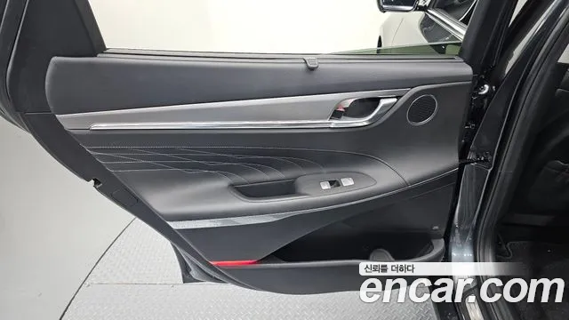 Hyundai Grandeur Новый Grandeur IG — Фото автомобиля 25