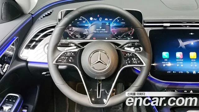 Mercedes-Benz E-Class — Фото автомобиля 9