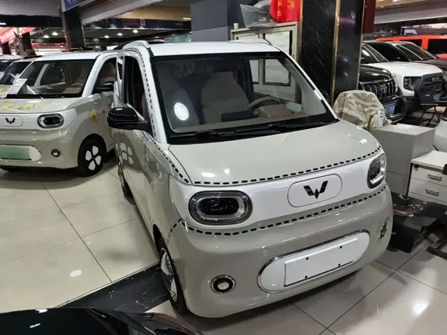Wuling Hongguang Mini EV — Фото автомобиля 3
