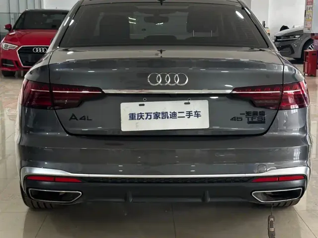 Audi A4L — Фото автомобиля 17