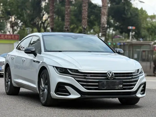 Volkswagen CC — Фото автомобиля 3