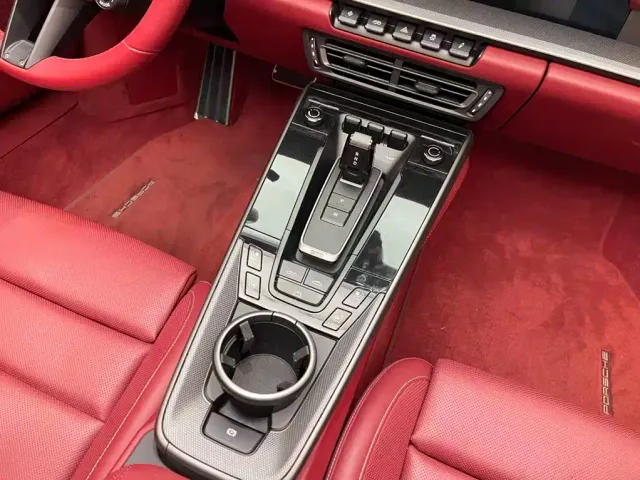 Porsche 911 — Фото автомобиля 16