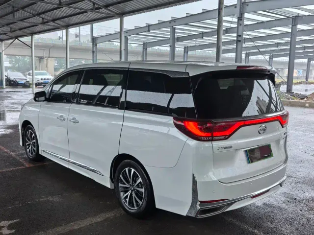 GAC Trumpchi M8 — Фото автомобиля 7