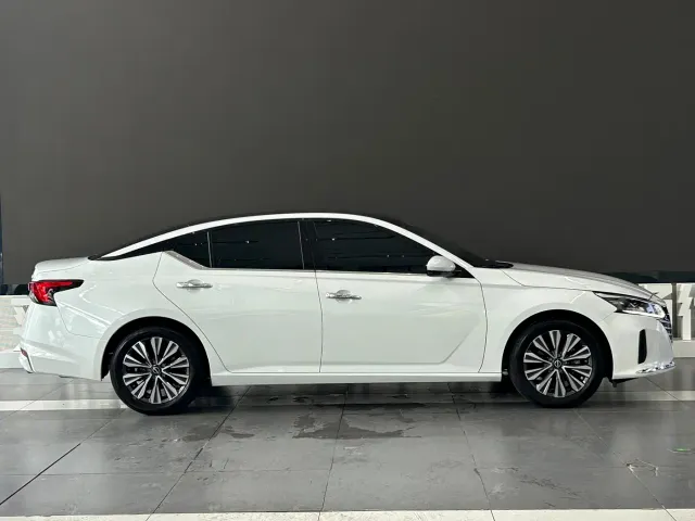 Nissan Teana — Фото автомобиля 7