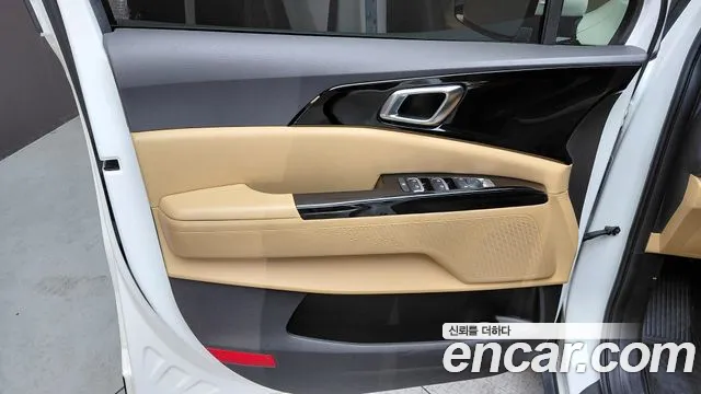 Kia Canival Carnival 4 поколение Бензин 9 мест Noblesse — Фото автомобиля 20