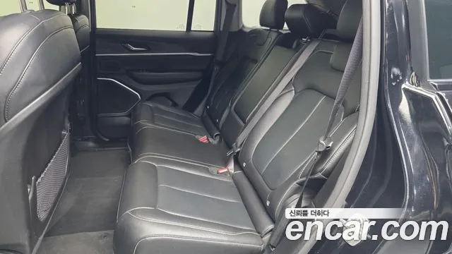 Jeep Cherokee Grand Cherokee(WL) 3.6 Limited — Фото автомобиля 26