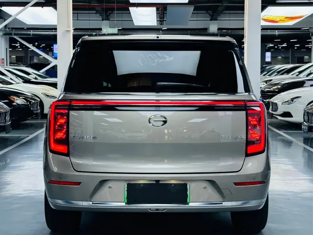 GAC Trumpchi Xiangwang S9 — Фото автомобиля 15
