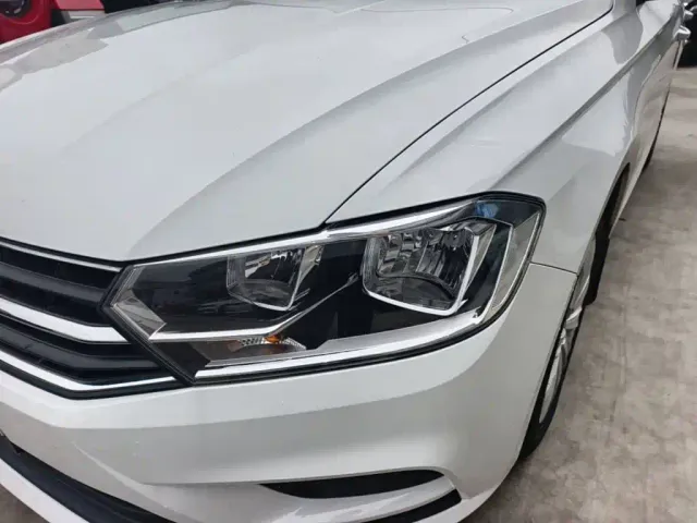 Volkswagen Bora — Фото автомобиля 23