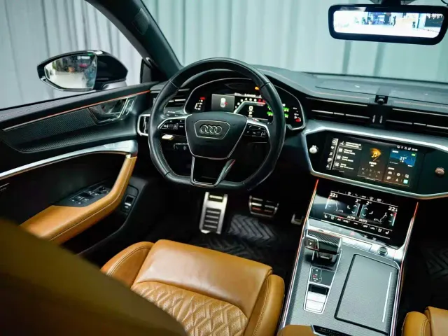 Audi A7L — Фото автомобиля 5