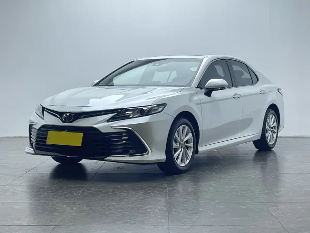 Фотография автомобиля — Toyota Camry