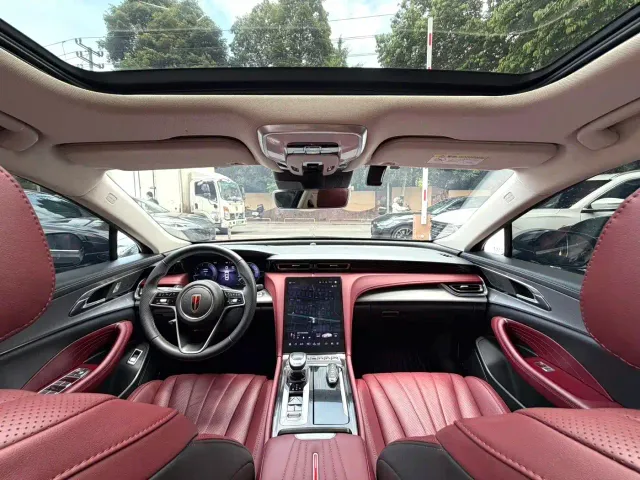 Hongqi H5 — Фото автомобиля 8