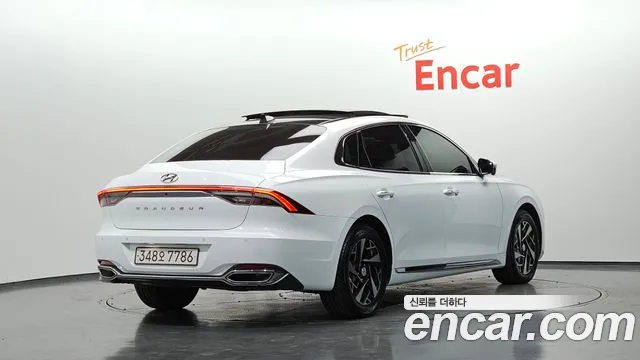 Hyundai Grandeur (New) Hybrid — Фото автомобиля 2